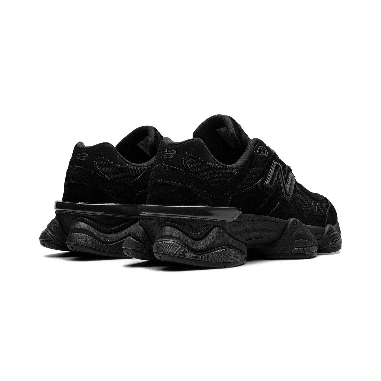 9060 Triple Black