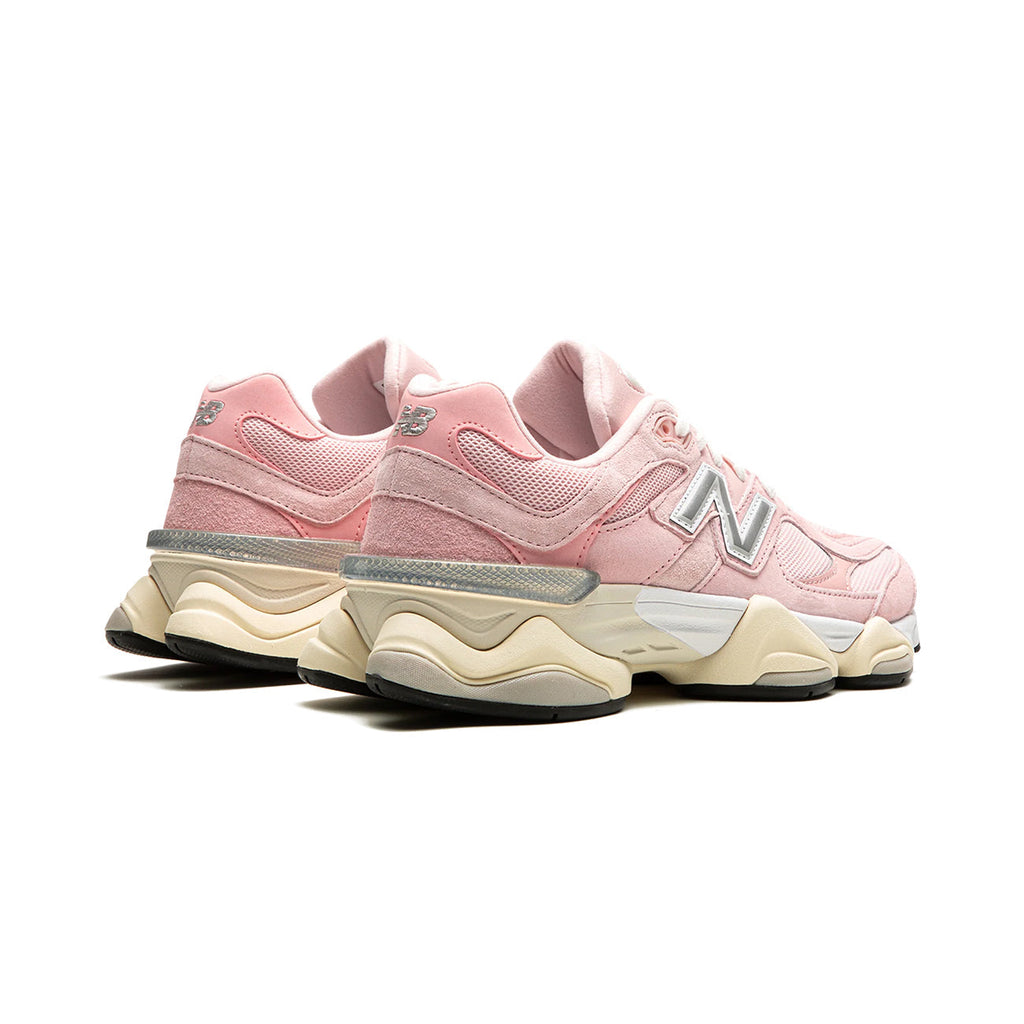 9060 Crystal Pink