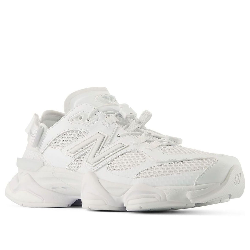 9060 Summer White
