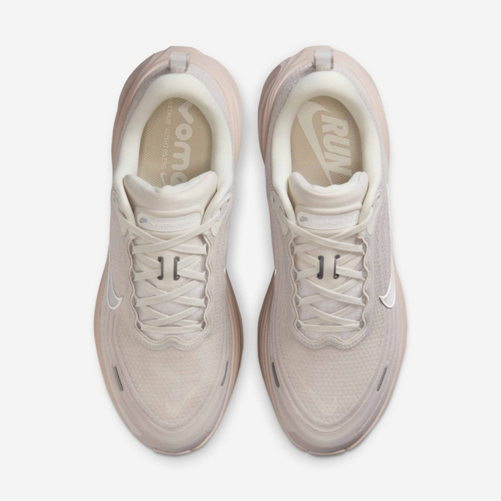Air Zoom Vomero Plus Light Bone