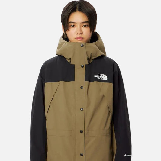 Women's Mountain Light Jacket